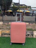 Medium 24'' PP New design Luggage - Image 4